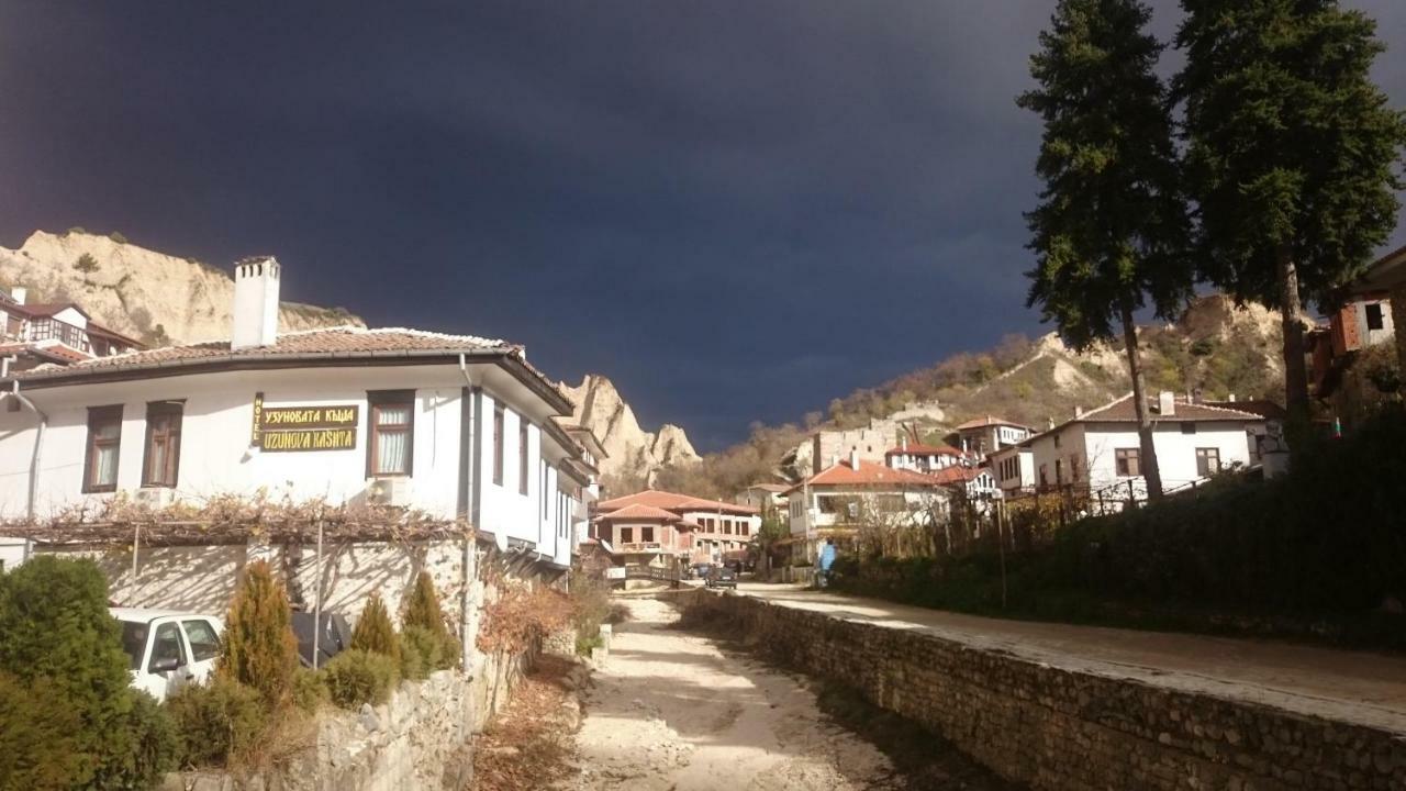 Hotel Uzunovata Kesta Mělník Exterior foto